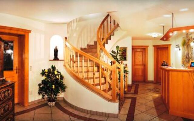 Schlosserhaus Appartements