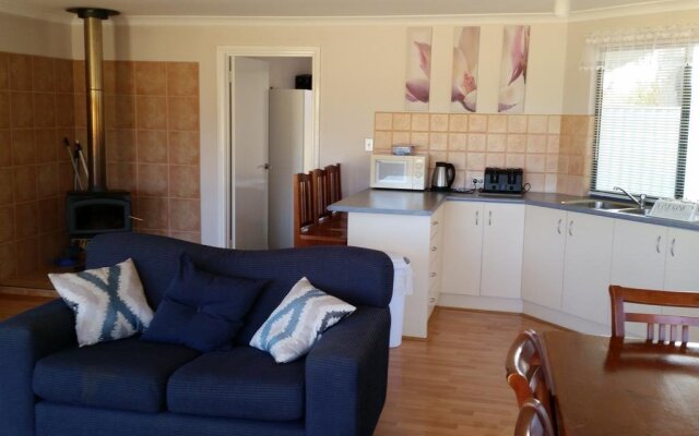 Cosy Corner Chalets
