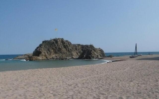 BRAVAHOLIDAYS-13-K4