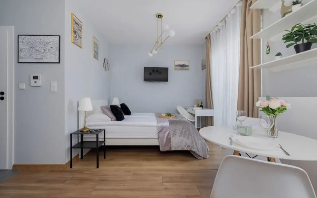 Steam Park Studio Cracow by Renters