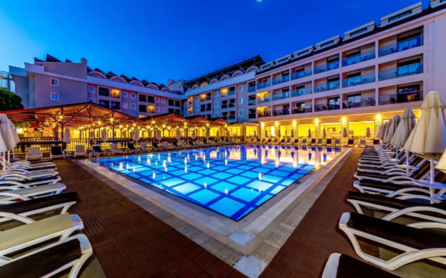 Julian Club Hotel - All Inclusive