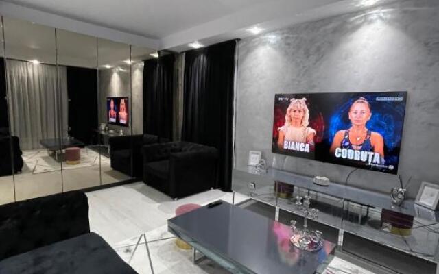 Luxury apartament by cosmopolis
