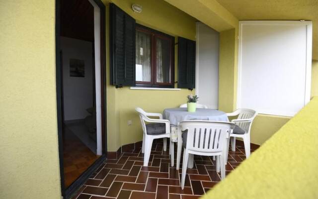 Two Bedroom sea View Apartment Primavera With Balcony