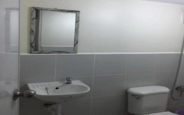 Urban Deca Tondo Manila by Gracey's Place Unit 3