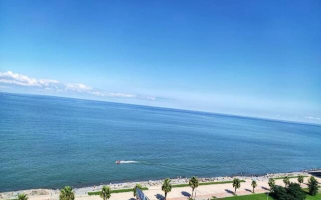 Leo Group Luxury Apartment 13-272B Sunrise Batumi