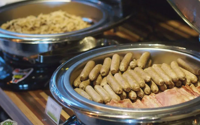 Calligraphy Greenway Hotel