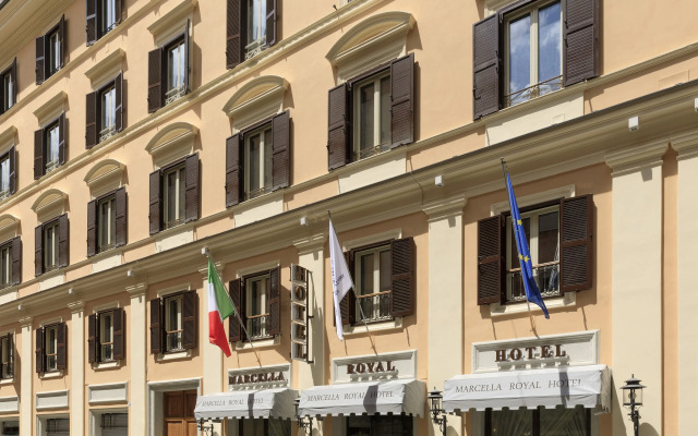 Marcella Royal Hotel - Rooftop Garden