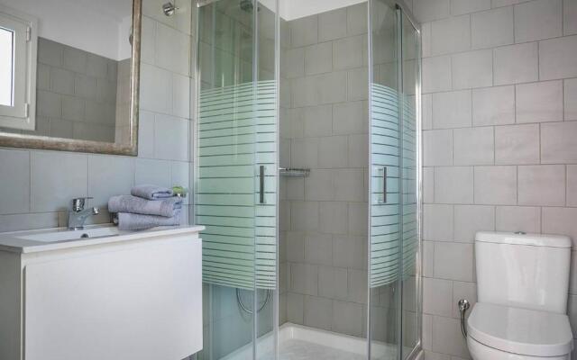 Julia's Luxury Suites, Cephallonia near Argostoli