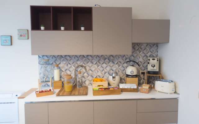 Slow Chic Apartment b&b policlinico