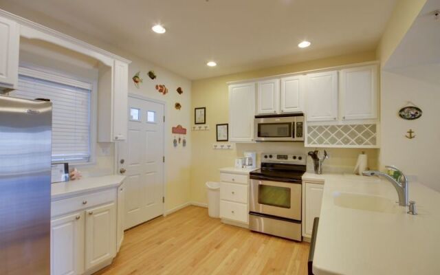 Boards Edge 103 - 4 Br Townhouse