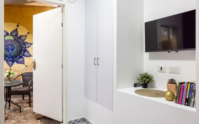 Cozy Charm STU Haifa CTR by Sea N' Rent