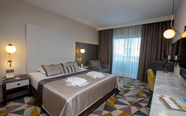 Fame Residence Lara & Spa Hotel - All Inclusive