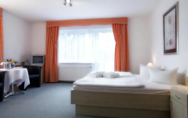 Strandhotel Plau am See