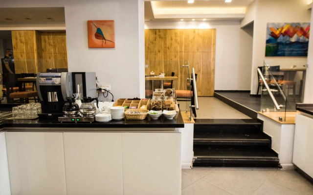 Jonathan hotel in Ben Yehuda