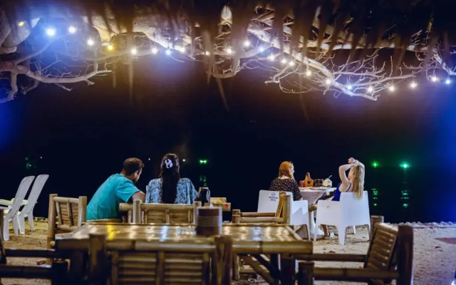 VIVA on the Beach Hotel