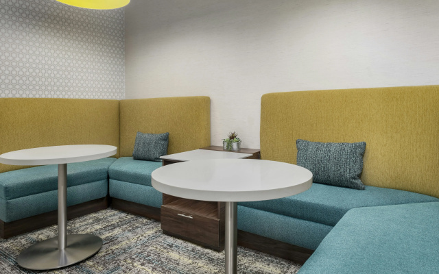 Hampton Inn Birmingham I-65/Lakeshore Drive