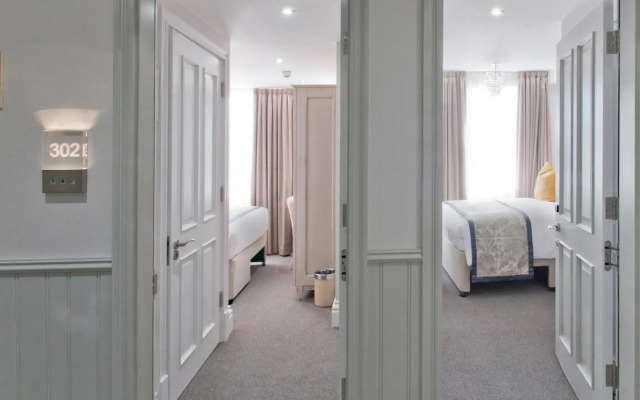 W12 Rooms