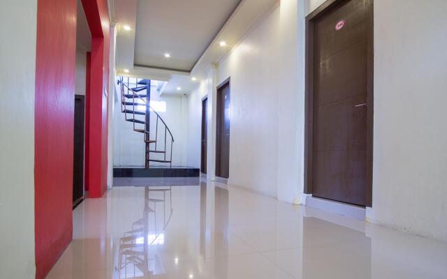 RedDoorz near Taman Kota Ternate