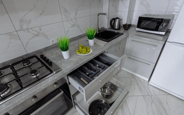Apartments on Elizavetinskaya street 5