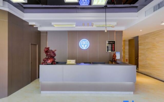 Vientiane Taoyuan Holiday Hotel (Colorful Danxia Scenic Area Branch)