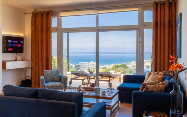 FlyViewFlatsGOLD PrivateHotTub with SeaView