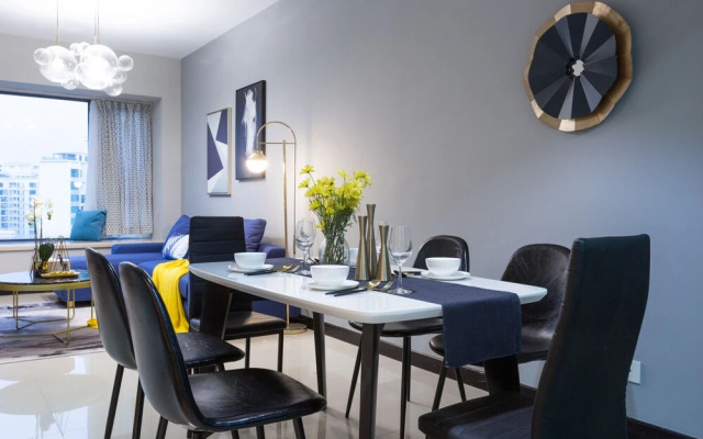 Locals Boutique Apartment Huafa Plaza 38