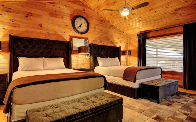 The Hideout - 5 Br Home