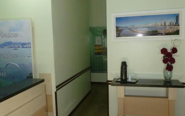 Master Hotel