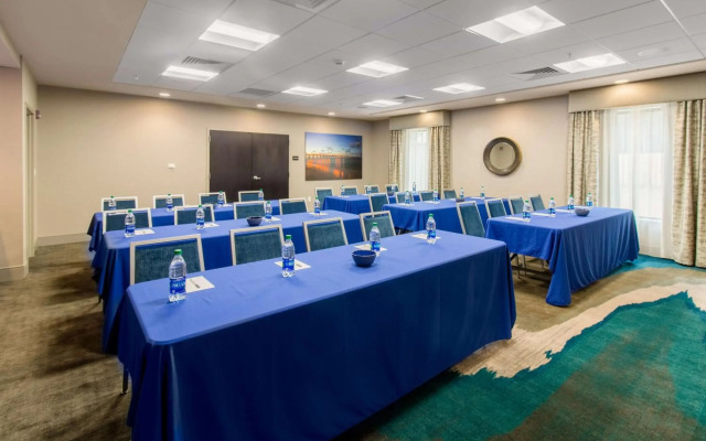 Hampton Inn Crestview South  I-10