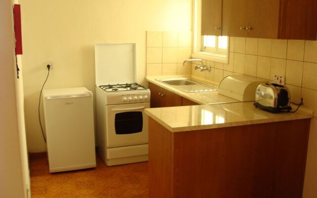 Alexia Hotel Apartments