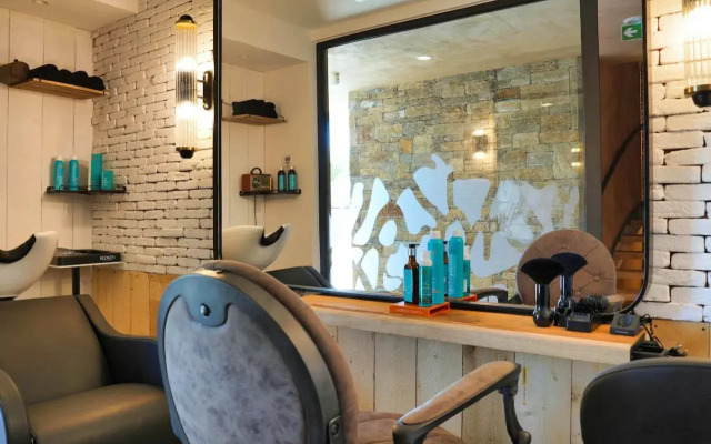 Les Regalia Hotel & SPA