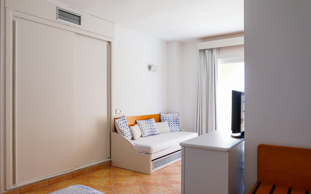 Azuline Hotel - Apartamento Rosamar