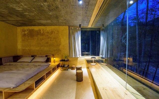 Liaorusanshe Anji Experience Center