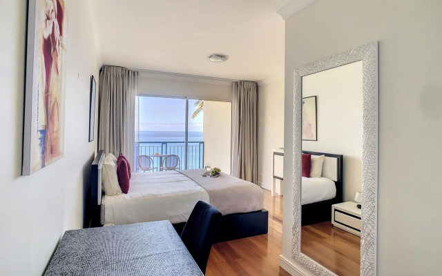 Vila Formosa Top View by MHM