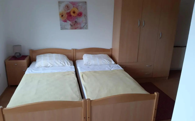 Lika Kod Balena Bed and Breakfast