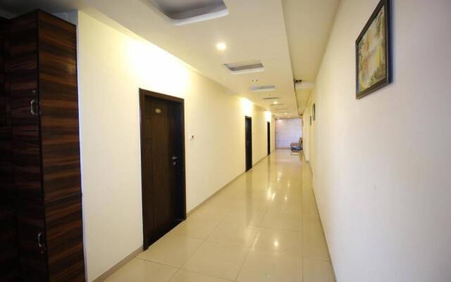 FabHotel La 365 Navrangpura