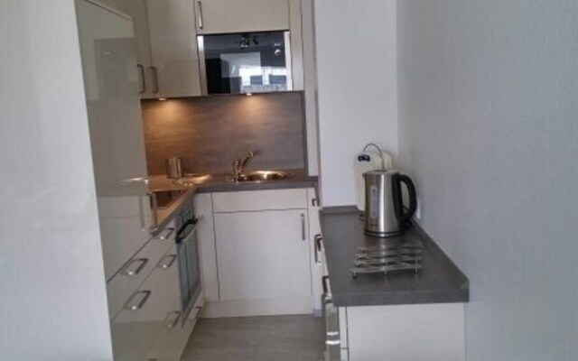 Res/410 - Residenz -teilseeblick