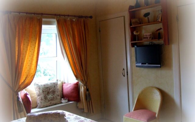 Riverview Guesthouse