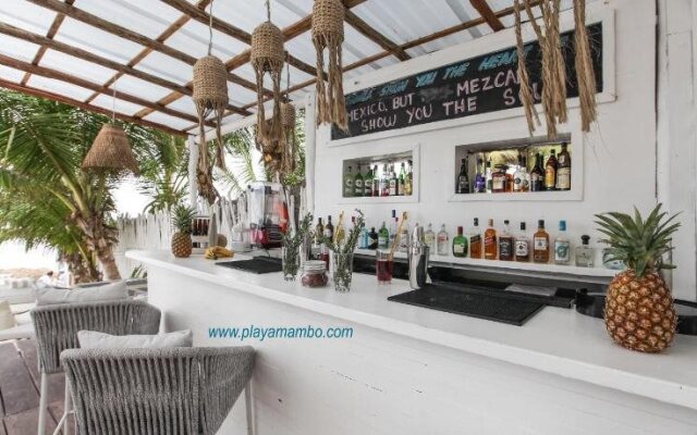 Playa Mambo Eco Cabañas
