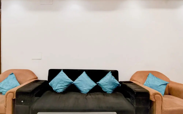 Fabhotel Seven Inn