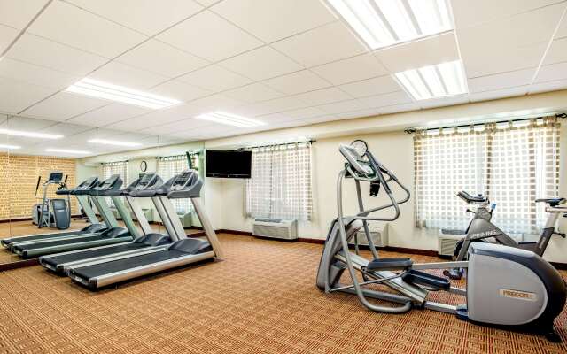 La Quinta Inn & Suites by Wyndham Danbury