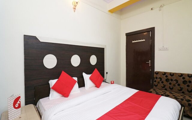 OYO 24172 Hotel Jp Heights