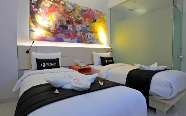Fizz Hotel Lombok