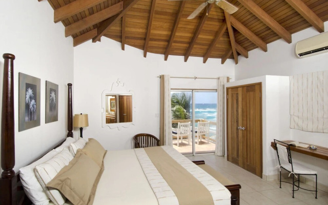 Bell'Mare by Island Properties Online