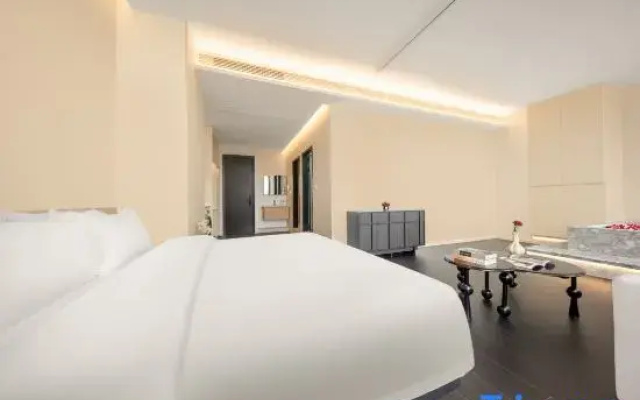 Aigeya Homestay (Chongqing Yuanyang Subway Station Branch)