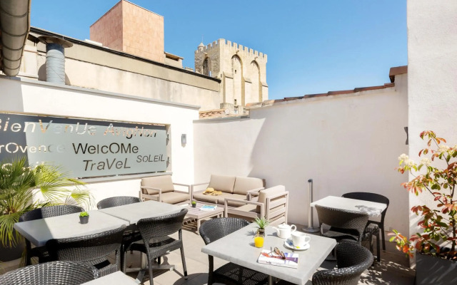 Kyriad Avignon Palais Des Papes