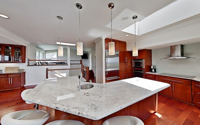 2157hdm8 4 Bedroom Home