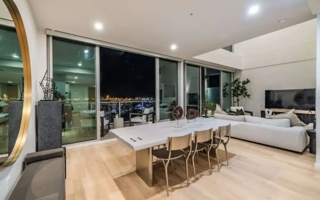 @ Marbella Lane - Luxurious 3BR Penthouse