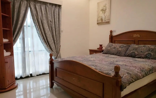 Yuxian Family Business BnB