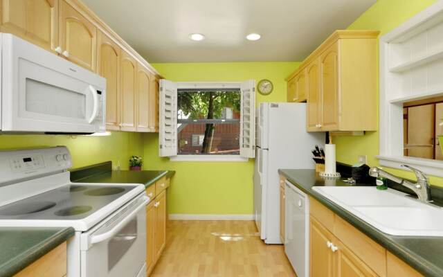 1699 - Temple Treasure